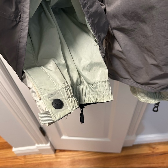 Women’s Snowboard Pants Special Blend brand size small but runs big - Picture 10 of 13